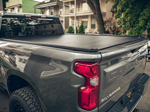 RealTruck Retrax EQ Retractable Tonneau Cover