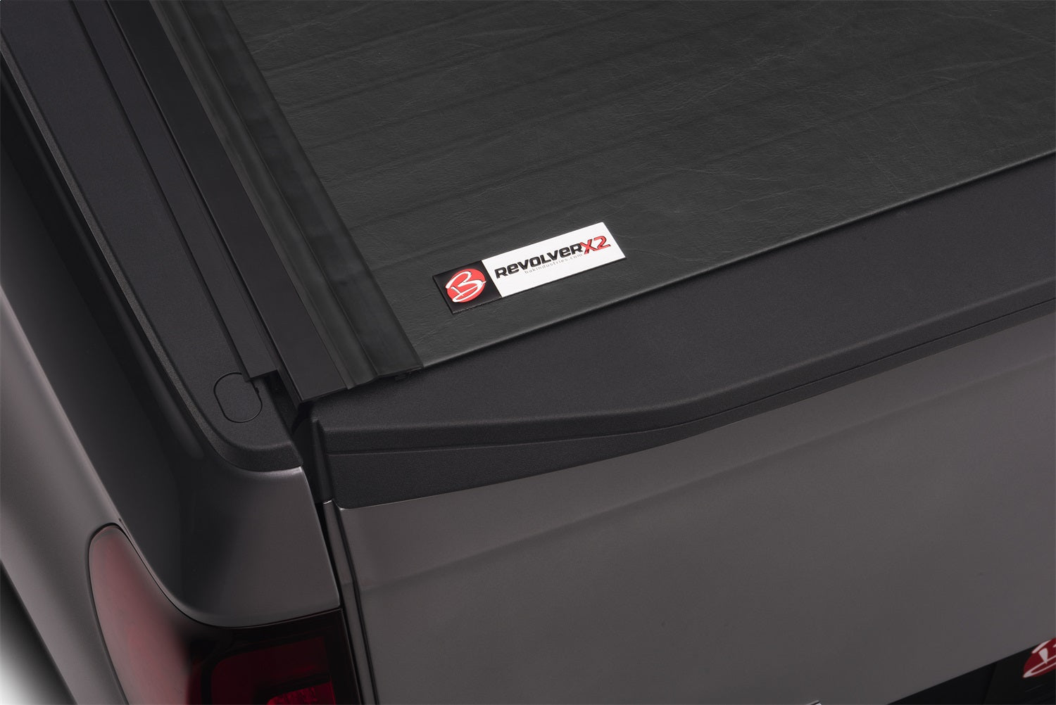 BK_RevolverX2_Ridgeline_BadgeDetail_H.jpg